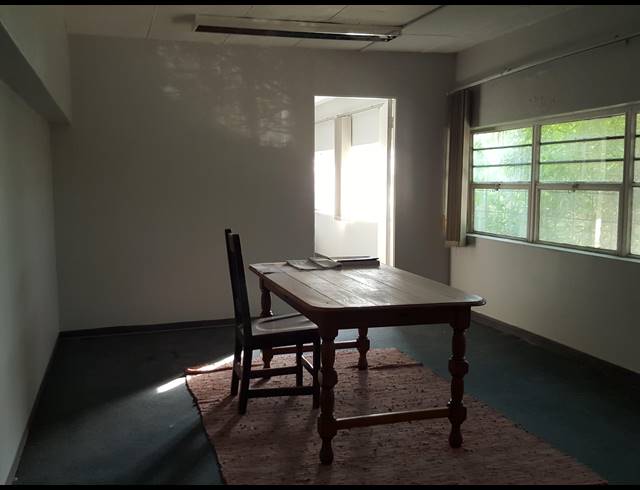 660M² FACTORY TO LET IN BELLVILLE CENTRAL